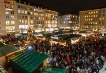 Niemcy: Zakaz noży na jarmarkach bożonarodzeniowych. Niezastosowanie się grozi karą do 10 000 euro