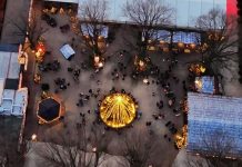 Dziś na tym jarmarku bożonarodzeniowym w Niemczech jedzenie i napoje są całkowicie za darmo