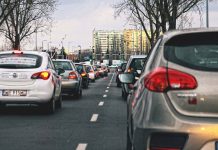 Jeździsz w Niemczech na polskich tablicach? Dowiedz się kiedy musisz przerejestrować samochód!