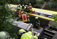 Tragiczna katastrofa kolejowa w Niemczech: Trzy osoby nie żyją, około 50 rannych po wykolejeniu pociągu w Badenii-Wirtembergii