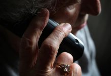 Niemcy: Ponad 3500 numerów telefonów oszustów zablokowanych w ramach walki z cyberprzestępczością