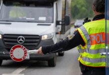 Niemcy: Policjanci na granicy przeciążeni – do akcji wkracza urząd celny