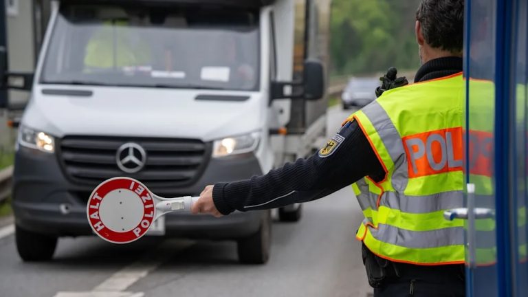 Niemcy: Policjanci na granicy przeciążeni – do akcji wkracza urząd celny
