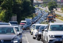 Wakacyjny paraliż drogowy w Niemczech: które trasy omijać, by uniknąć gigantycznych korków?