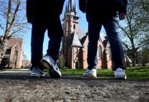 Niemcy: Kościół znów na celowniku – tysiące przypadków uchylania się od deportacji dzięki tzw. azylowi kościelnemu