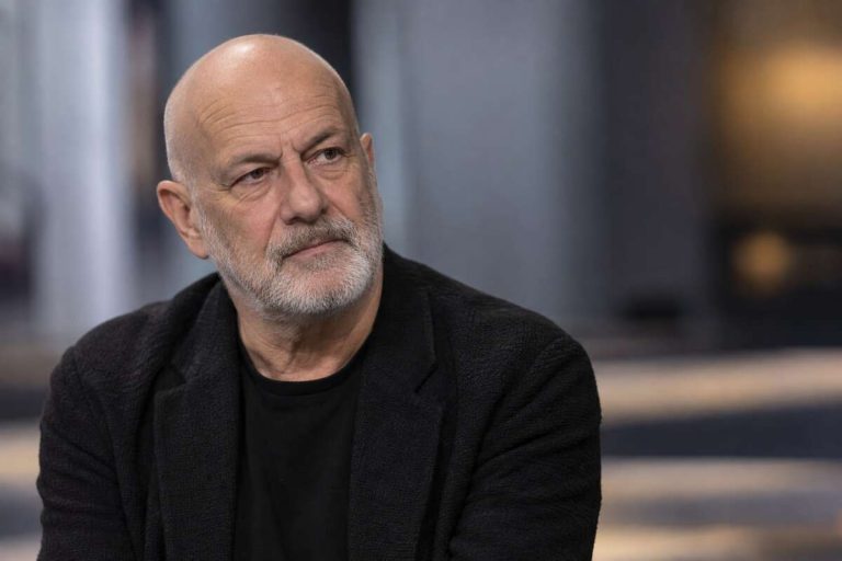 Reżyser Lars Becker – realistyczna ilustracja redakcyjna AI