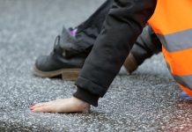 Aktywiści klimatyczni z grupy „Letzte Generation” rozpoczęli akcje protestacyjne w Berlinie