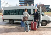 Personenbeförderungsschein: Wszystko na temat licencji na przewóz osób w Niemczech!