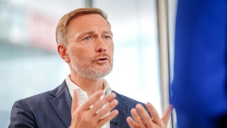 Federalny minister finansów kwestionuje świadczenia obywatelskie dla Ukraińców