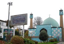 Niemcy: „Depczecie nasze wartości” – muzułmański nauczyciel zawieszony w pracy