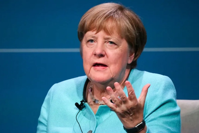 Merkel o relacjach z Rosją — „Polska i kraje bałtyckie były przeciwne” nowemu formatowi rozmów z Putinem