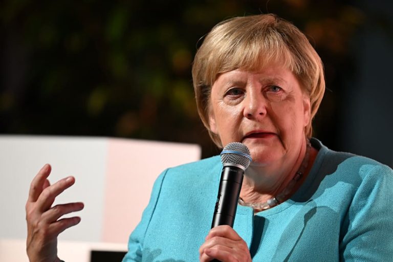 Niemcy: Merkel upomina Merza w kontekście debaty o „wizerunku miast” — była kanclerz krytykuje ton, nie treść