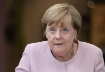 Niemcy: Merkel krytykuje politykę azylową rządu. Rosną napięcia wokół migracji