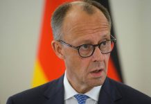 Niemcy coraz ostrzej krytykują działania Izraela w Strefie Gazy – rośnie presja na wstrzymanie eksportu broni