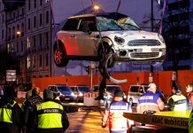 Minister spraw wewnętrznych Bawarii koryguje informacje: Zamachowiec z Afganistanu ma zezwolenie na pobyt i pracę