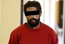 Steroryzował atrapą broni kierownika siłowni we Frankfurcie. Wyrok w zawieszeniu. Sąd: „Jego przeprosiny są wiarygodne”