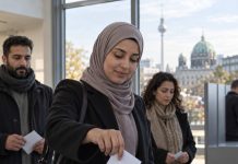 Aż 51 proc. muzułmańskich wyborców w Berlinie zagłosowało na Lewicę! Muzułmańscy wyborcy oddają głosy w Berlinie