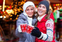 Niemcy: Zabranie ze sobą kubka z jarmarku bożonarodzeniowego jest niezgodne z prawem!