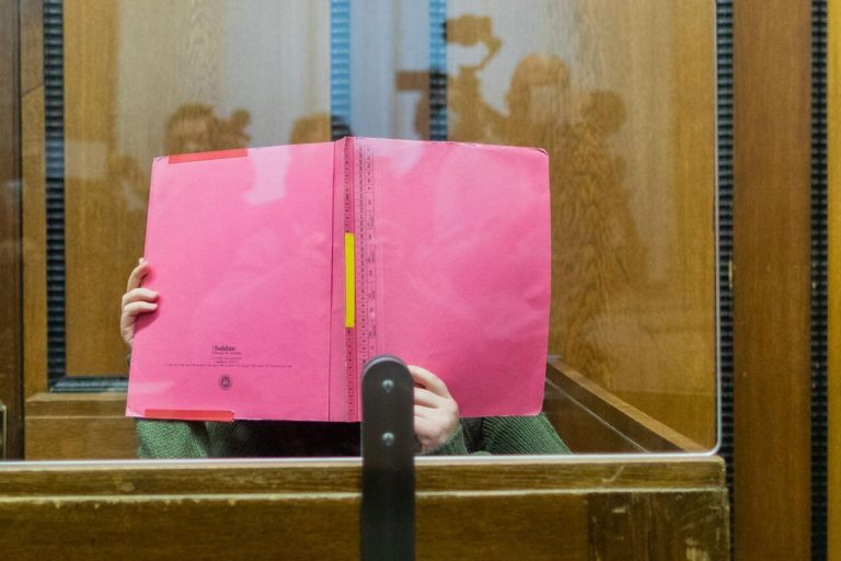 Niemcy: Kara dożywotniego więzienia dla przedszkolanki, która zabiła 2-letnią podopieczną