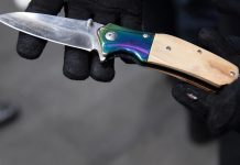 Nowe przepisy w Berlinie: Za nóż w metrze nawet 10 000 euro grzywny