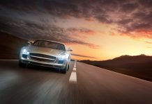 Obowiązek jazdy na światłach w Niemczech i w Europie – dowiedz się gdzie musisz włączyć światła!