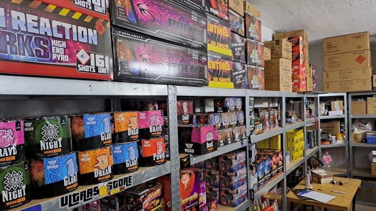 Alarm w Niemczech przed Sylwestrem: zarekwirowano 18 000 nielegalnych materiałów wybuchowych