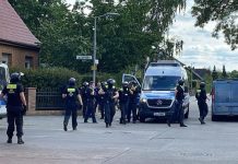 Berlin: Pieszy zastrzelony z przejeżdżającego samochodu!