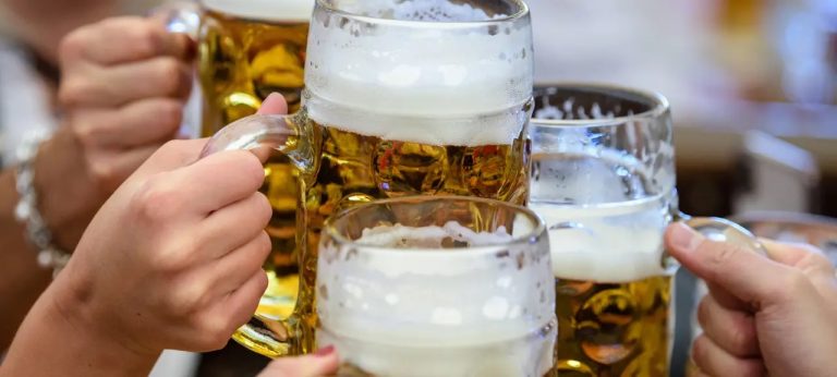 Federalny Urząd Statystyczny: Sprzedaż piwa w Niemczech spadła w 2024 r.