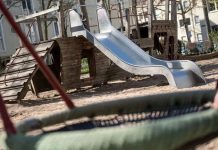 Niemcy: Kontrowersje wokół „placów zabaw” w Kolonii. Miasto chce zmienić nazwę na „strefa zabaw i aktywności”