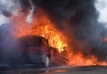 Niemcy: Cztery samochody elektryczne spłonęły na A7 pod Kassel