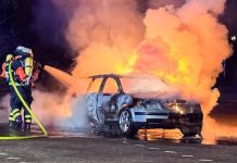 Seria podpaleń samochodów w Hamburgu – policja prowadzi dochodzenie