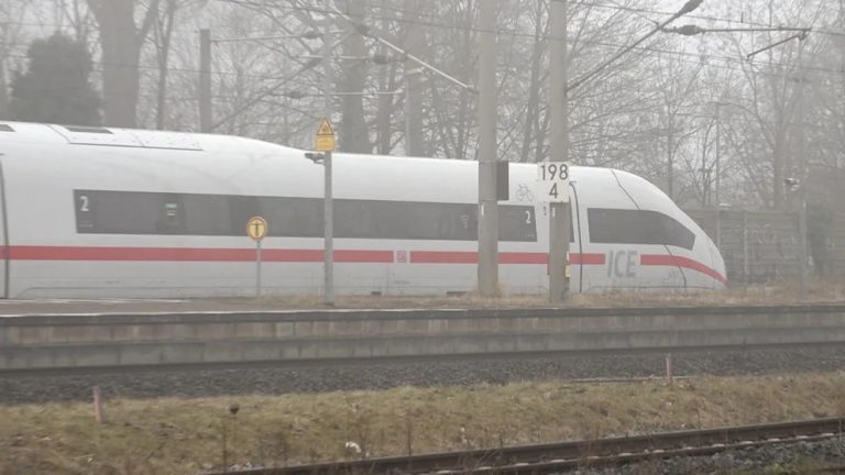 Alarm w niemieckim pociągu: Afgańczyk groził nożem, ICE ewakuowany
