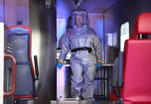 Strach przed wirusem Marburg w Hamburgu: Student poczuł się chory, gdy wsiadał do pociągu