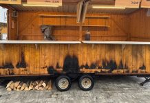 Bawaria: Podpalono stoiska na jarmarku bożonarodzeniowym. Policja szuka sprawców