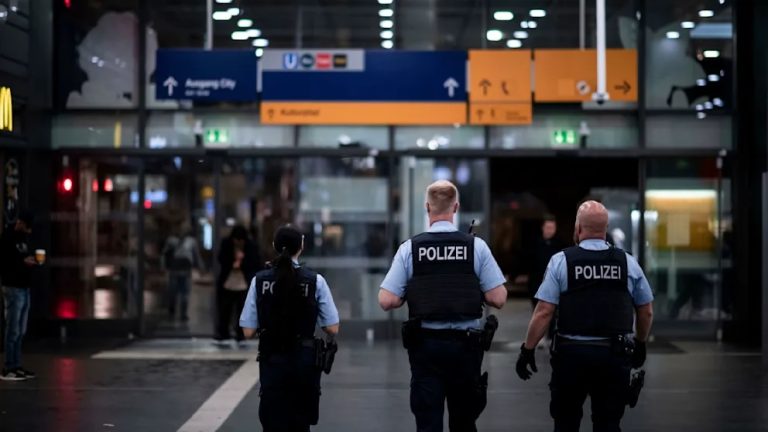 Atak na 8-letniego chłopca w dworcowej toalecie w Essen