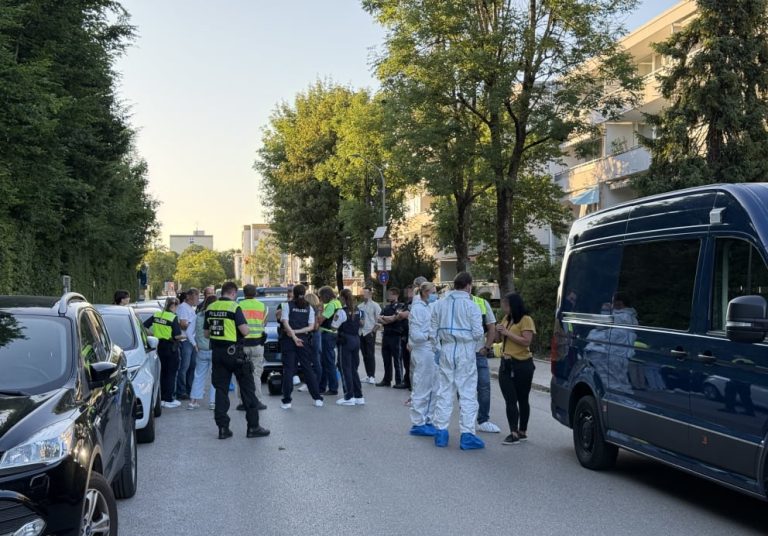 Niemcy: Brutalne zabójstwo na ulicy – sprawca wciąż na wolności. Policja ostrzega przed niebezpiecznym mężczyzną
