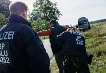 Rząd prowadzi negocjacje z Unią i krajami związkowymi w sprawie polityki migracyjnej