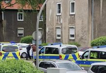 Niemcy: Uzbrojony mężczyzna zatrzymany przed szkołą podstawową w Marl — podejrzenie usiłowania zabójstwa