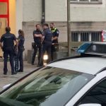 Policja zaatakowana przez kobietę z nożem