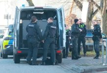 45-latek groził „krwawą masakrą” w hamburskim sądzie. Policja zatrzymała go z nożem