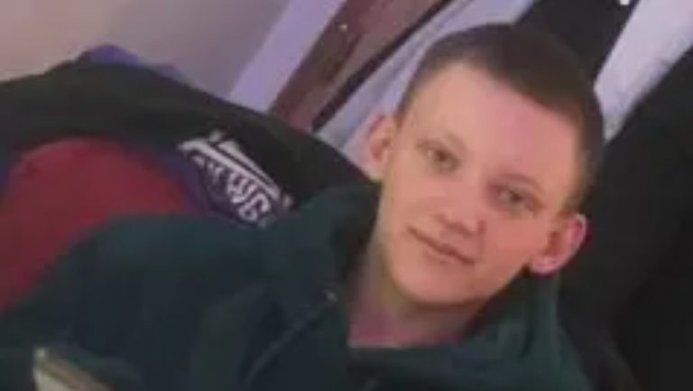 Niemcy: Policja poszukuje niebezpiecznego Polaka po ataku nożem w Kinderbeuern