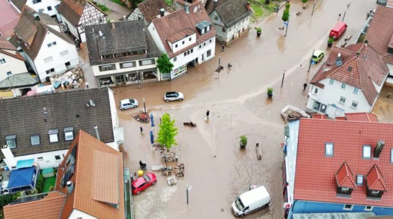 Powódź w Niemczech: Podczas sprzątania w dzielnicy Rems-Murr znaleziono dwie ofiary śmiertelne
