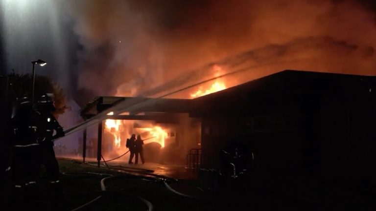 Niemcy: Potężny pożar doszczętnie zniszczył przedszkole. Straty sięgają 1,5 mln euro