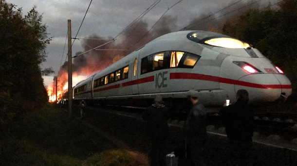 Pożar pociągu ICE między Frankfurtem a Kolonią! Ewakuowano 500 pasażerów!