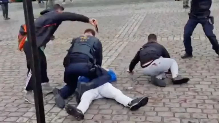 Prawie nie ma już nadziei dla policjanta zranionego przez nożownika w Mannheim