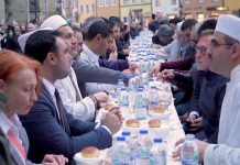 Koniec Ramadanu: Prezydent Niemiec złożył życzenia muzułmanom