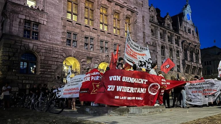 Setki demonstrantów w Dreźnie, Lipsku i Erfurcie po wyborach