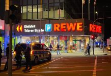 Kolonia: Mężczyzna zostawił walizkę w supermarkecie i uciekł