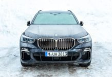 Rozgrzewanie silnika na postoju – w Niemczech grozi za to grzywna!