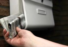 W Niemczech: od jakiego wieku można roznosić gazety? Przepisy i praktyczne wskazówki